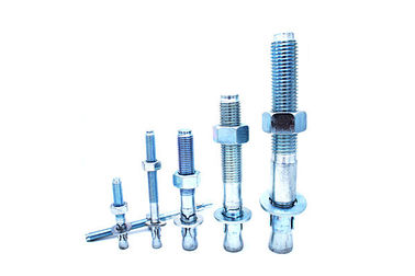 M12x100 Din Fixations de boulons d'ancrage chimique standard de qualité 4.8 Pour l'installation d'équipements