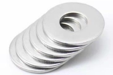 DIN 125 Laveuses plates Fermetures en acier au carbone de qualité 4.8/8.8 zinc planté