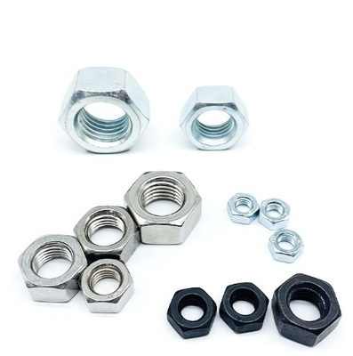 Noix de tête hexagonale en acier au carbone M3 standard zincée / Hdg / noir classe 4.8/8.8/10.9