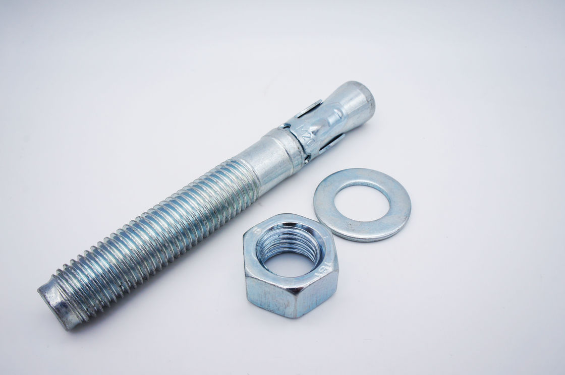 M12x100 Din Fixations de boulons d'ancrage chimique standard de qualité 4.8 Pour l'installation d'équipements
