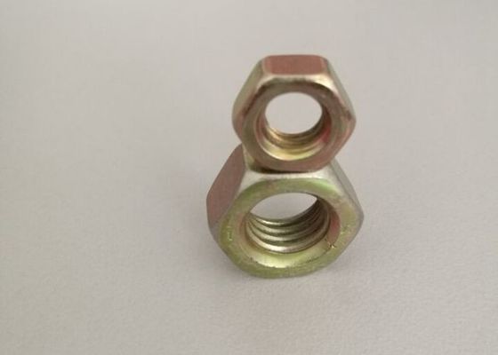 4,8 écrous matériels M6 de tête de sortilège d'acier au carbone de catégorie avec la couleur jaune de zinc pour la serrure