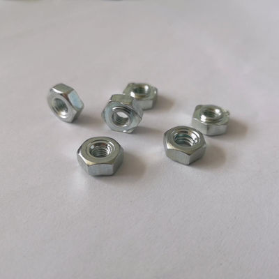 Hex Noix 4.8/8.8 Grade Zinc planté en acier au carbone HDG Noix usine
